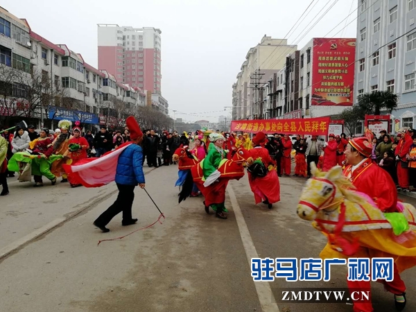 平輿縣舉辦民間藝術(shù)鬧新春活動