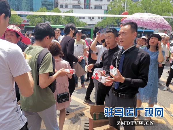 “心系學子 助力高考”駐馬店市社會各界開展志愿服務