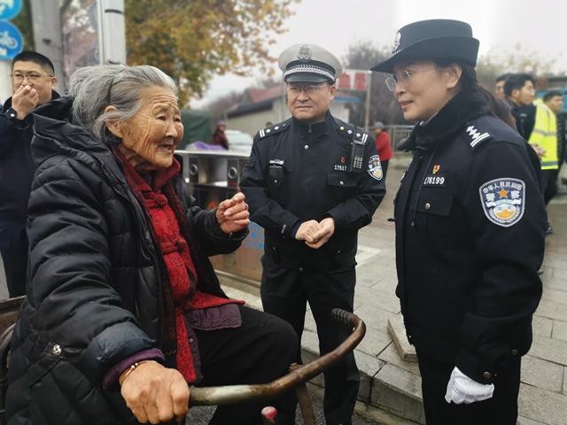 市公安局西園派出所全警服務(wù)創(chuàng)文測評工作