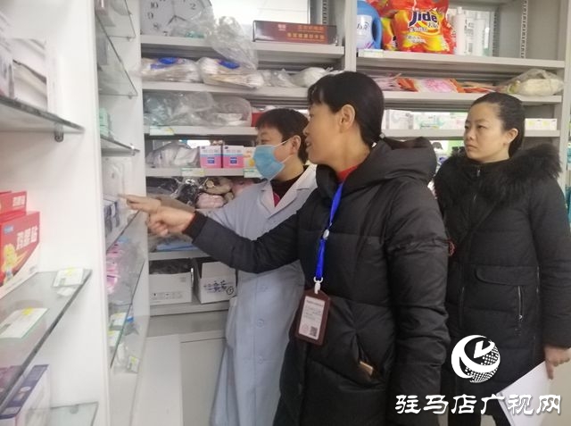 受疫情影響 駐馬店市區(qū)口罩熱銷(xiāo)