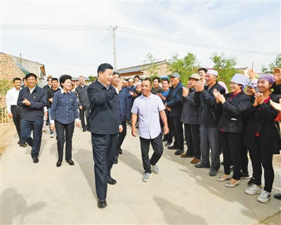 習(xí)近平在寧夏考察時(shí)強(qiáng)調(diào)  決勝全面建成小康社會決戰(zhàn)脫貧攻堅(jiān)繼續(xù)建設(shè)經(jīng)濟(jì)繁榮民族團(tuán)結(jié)環(huán)境優(yōu)美人民富裕的美麗新寧夏