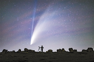 新智彗星6000年回歸一次 你可別只是看個熱鬧