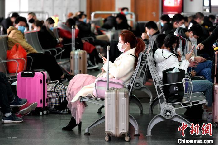 多地取消跨年活動，元旦旅游要涼？還能出去玩嗎？