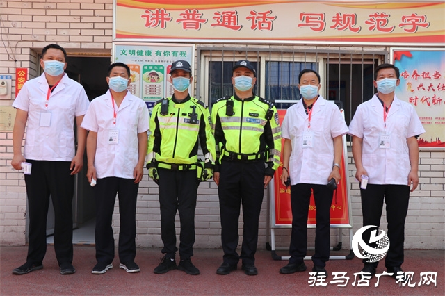 駐馬店高考首日，現(xiàn)場直擊！（組圖）