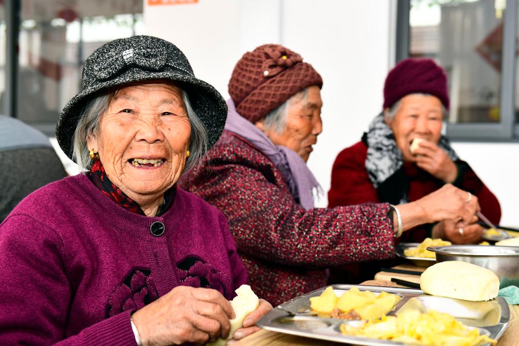 是否強制、如何購買、誰來監(jiān)管？——權威部門回應個人養(yǎng)老金焦點問題