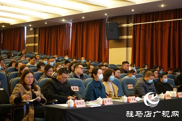 駐馬店市社會(huì)心理服務(wù)體系建設(shè)培訓(xùn)班開(kāi)班