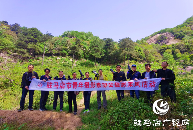 “走進(jìn)蓮塘古村落 與歷史悠然邂逅” ——駐馬店市青年攝影家協(xié)會(huì)開(kāi)展攝影采風(fēng)活動(dòng)