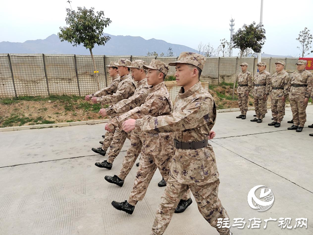 驛城區(qū)：開展役前教育 助力“準(zhǔn)新兵”邁好軍旅第一步