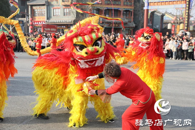 “舞”動(dòng)新年