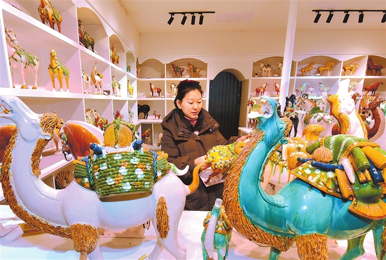 唐三彩潮起來(lái)