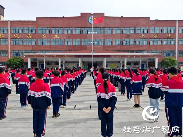 平輿縣古槐二小啟動“綠書簽”護(hù)苗行動 共筑知識產(chǎn)權(quán)保護(hù)防線
