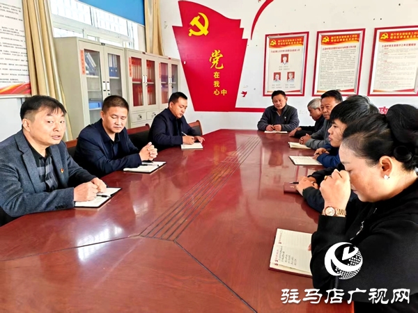 以孝善與活力為筆，繪就鄉(xiāng)村新畫卷 ——專訪平輿縣萬(wàn)金店鄉(xiāng)土店村支部書記李新立