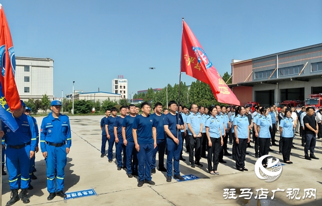 西平縣舉行2025年全國防災(zāi)減災(zāi)宣傳周啟動(dòng)暨基層防災(zāi)能力提升應(yīng)急裝備物資發(fā)放儀式